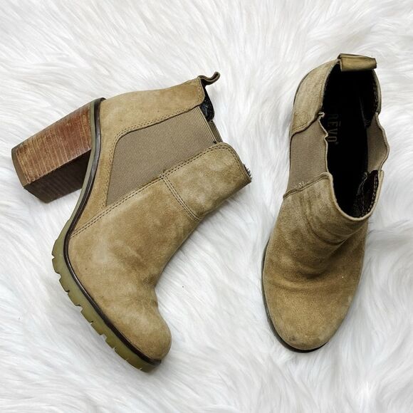 Crevo Alicia Chelsea Hiker Heeled Suede Boots Dark Taupe Size 6.5 - Picture 2 of 8